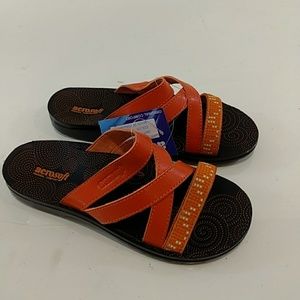 Aerosoft Women's Tzar Sandals Orange, New